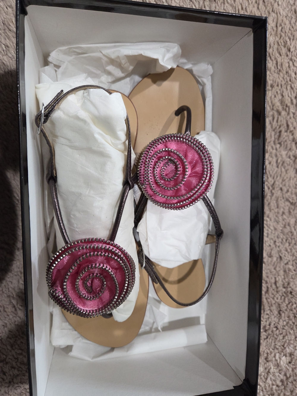 Giuseppe Zanotti Metallic Strap Sandals with Pink Rosette - Picture 6 of 7